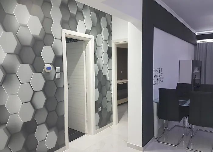 Route 77 * 塞萨洛尼基